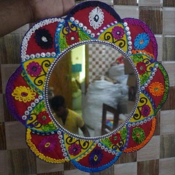 Wall hanging Mirror (আয়না)